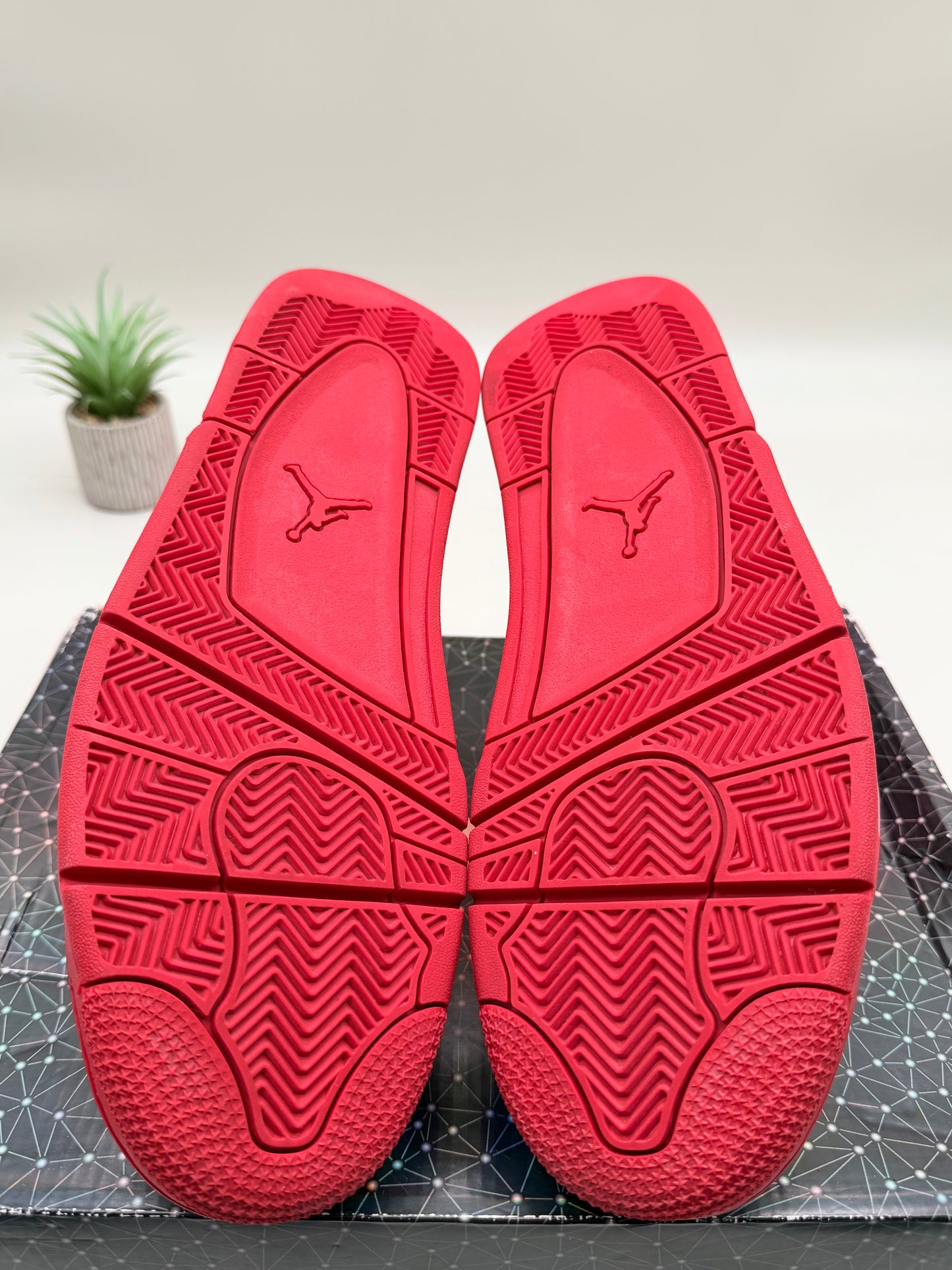 Jordan 11Lab4 Red