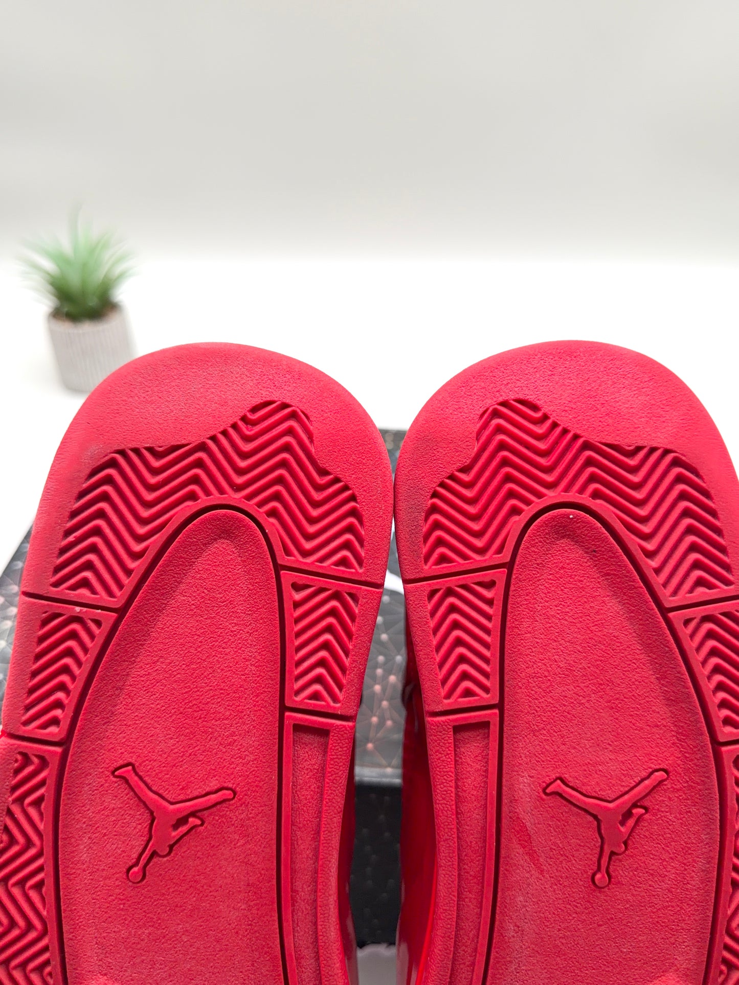 Jordan 11Lab4 Red