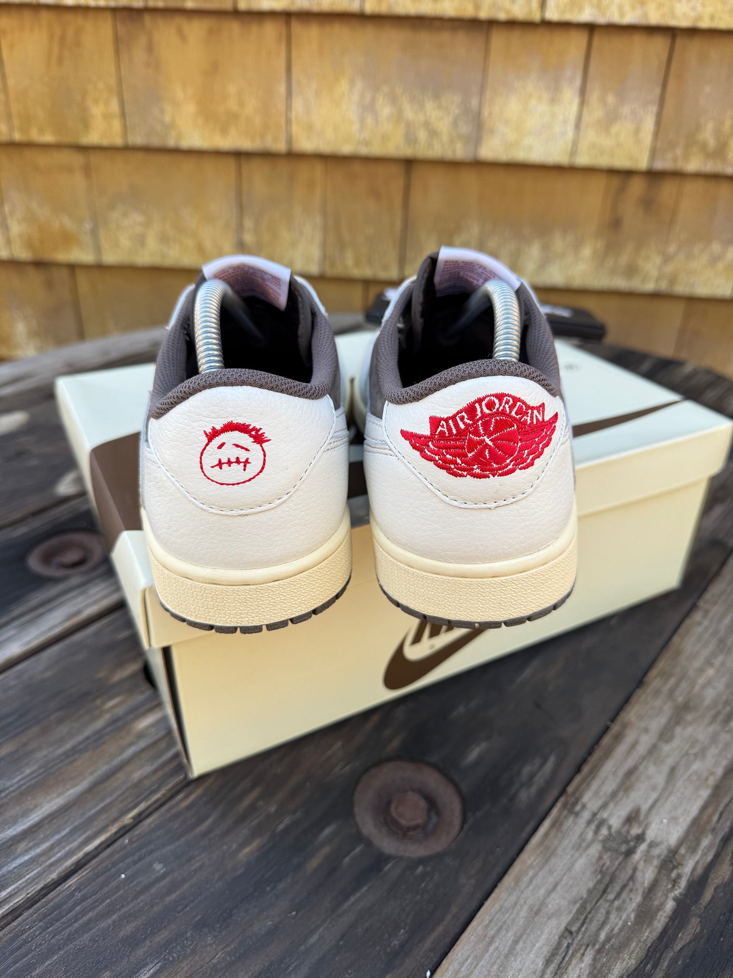 Jordan 1 Low Travis Scott Reverse Mocha