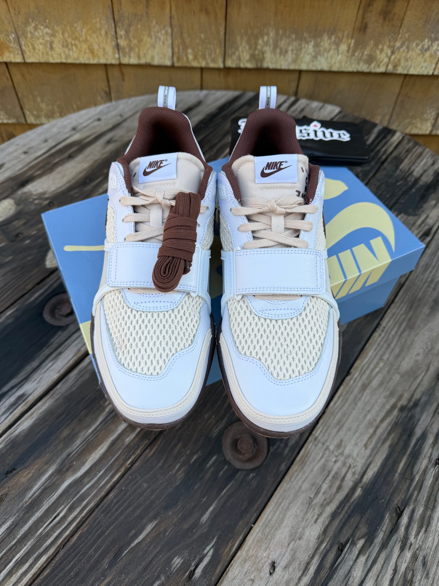 Nike Zoom Field Jaxx Travis Scott Light Chocolate