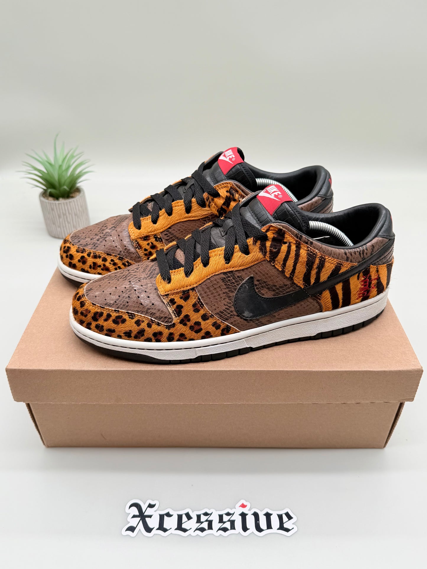 Nike Dunk Low Beast Pack