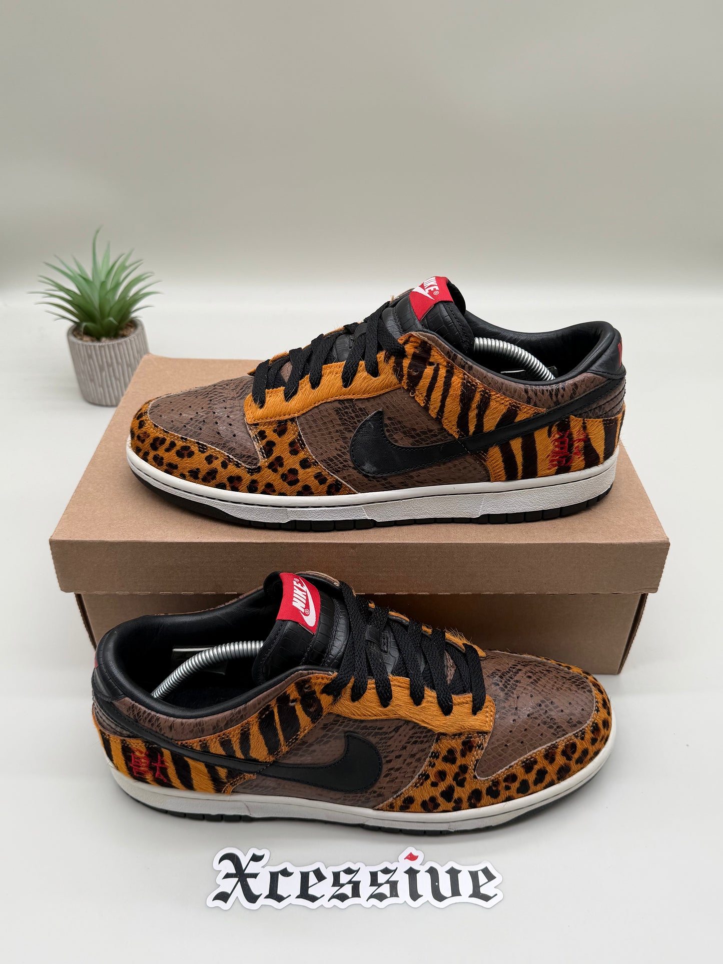 Nike Dunk Low Beast Pack