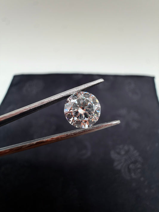 Lab Grown 1.46 Ct Round Diamond