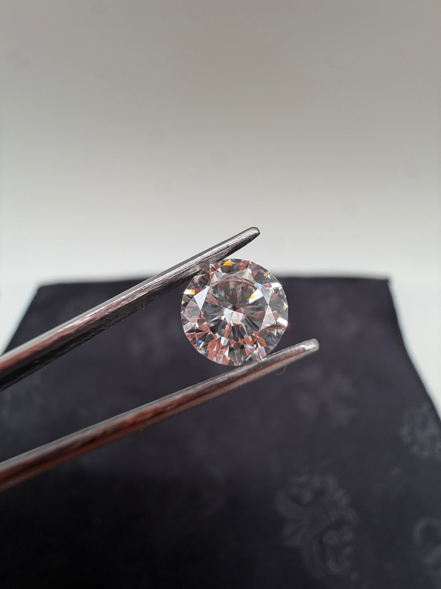 Lab Grown 1.46 Ct Round Diamond
