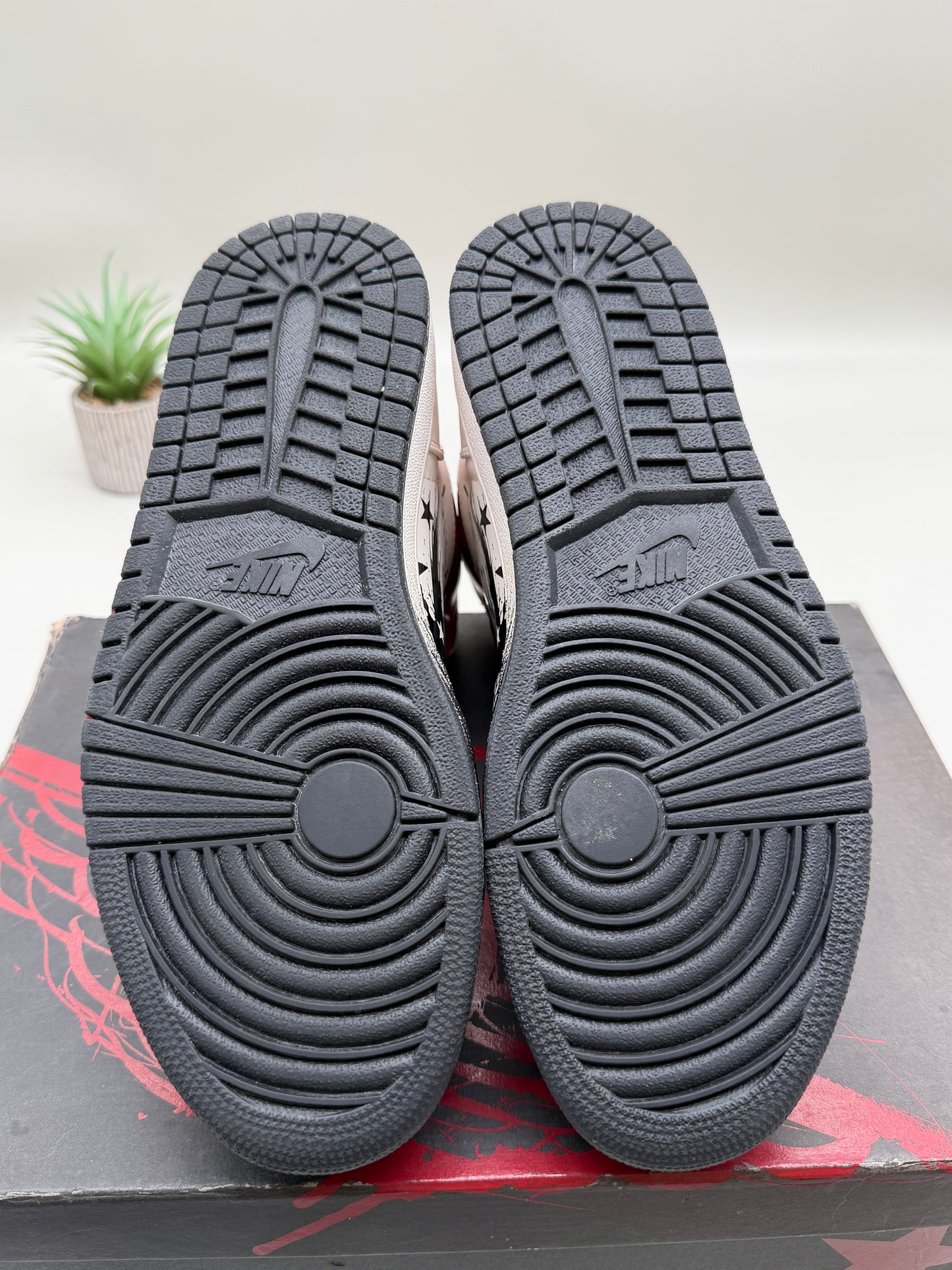 Jordan 1 Dave White Wings for the Future