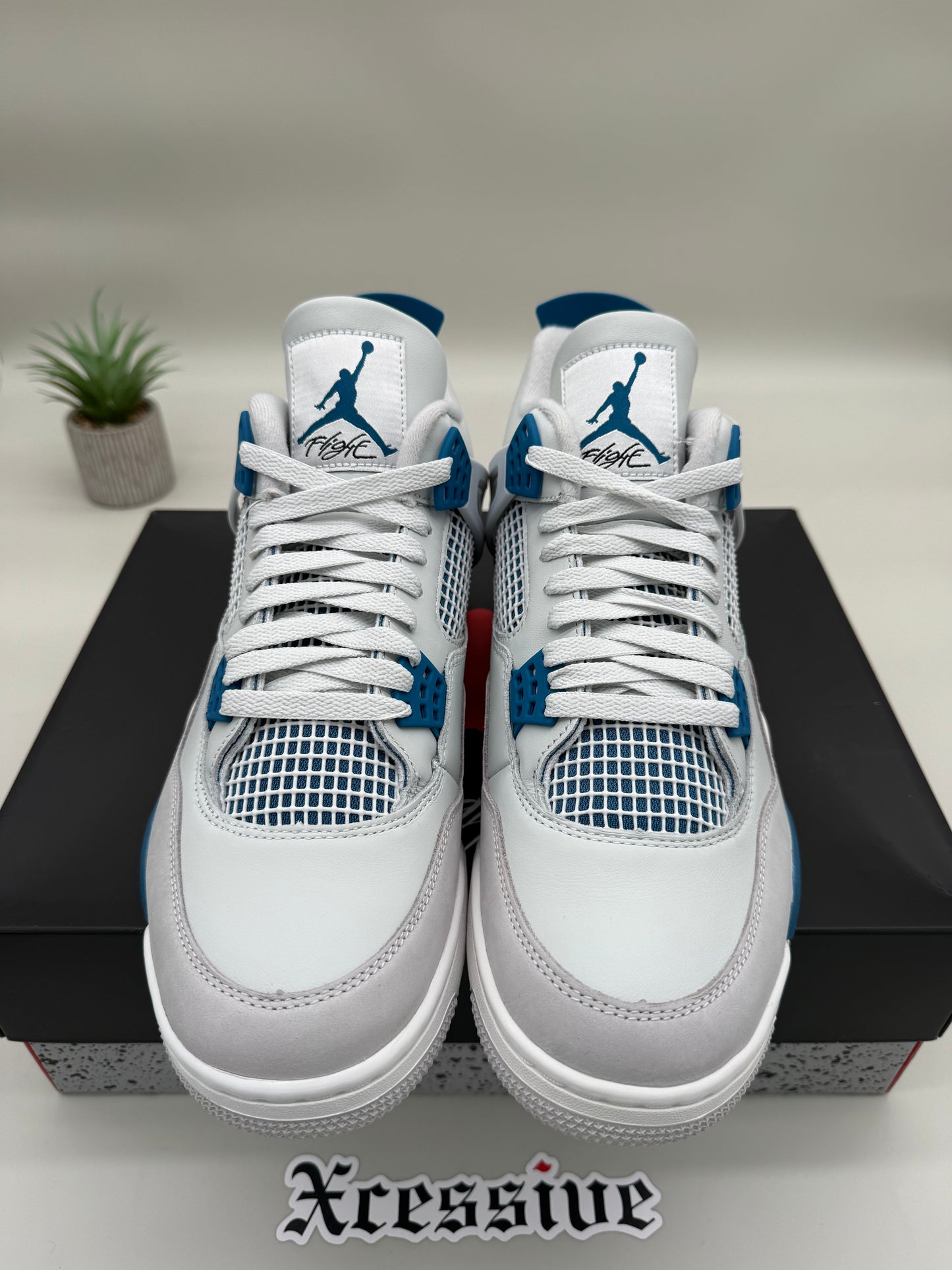 Jordan 4 Military Blue