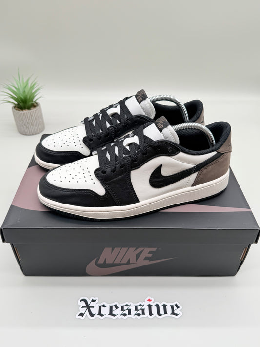 Jordan 1 Low Mocha