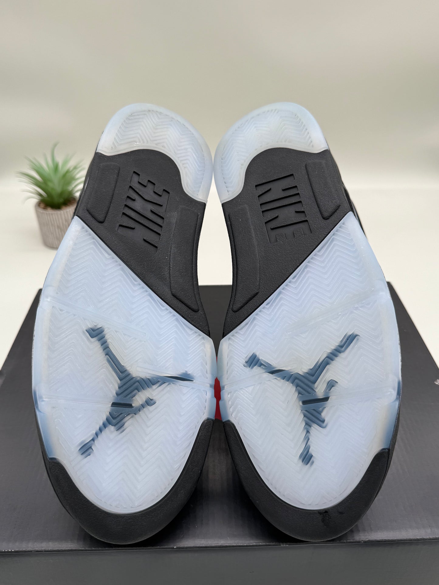 Jordan 5 Black Metallic Reimagined