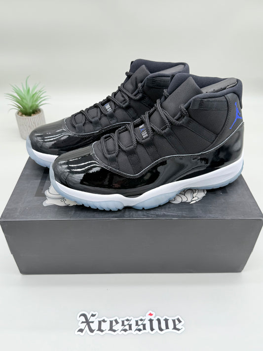 Jordan 11 Space Jam