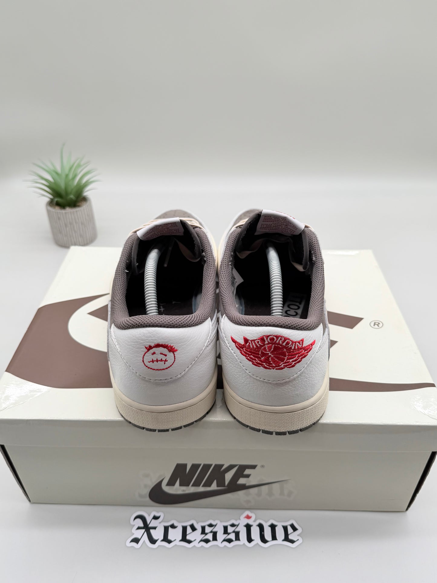 Jordan 1 Low Travis Scott Reverse Mocha