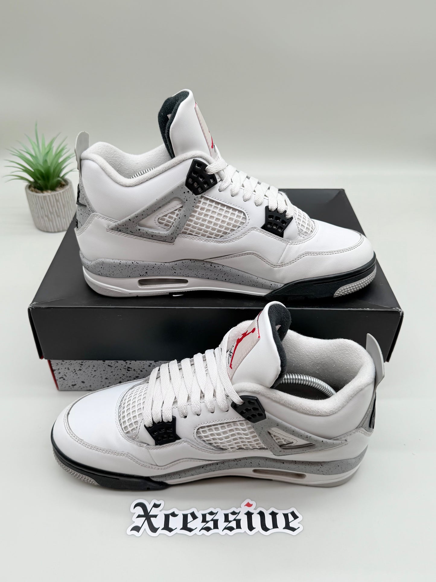 Jordan 4 White Cement