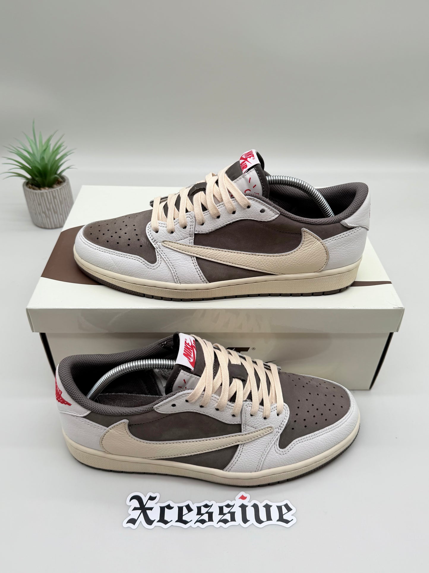 Jordan 1 Low Travis Scott Reverse Mocha