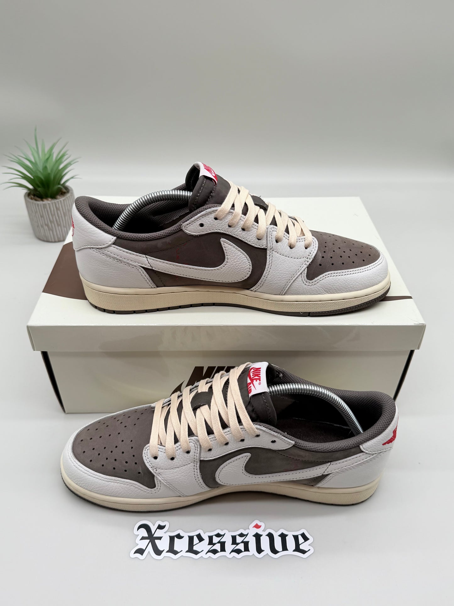 Jordan 1 Low Travis Scott Reverse Mocha